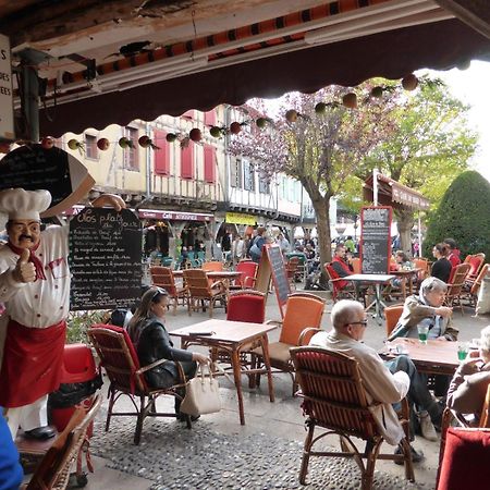 Gite De La Bastide - Typique De Mirepoix Мирпоа Екстериор снимка